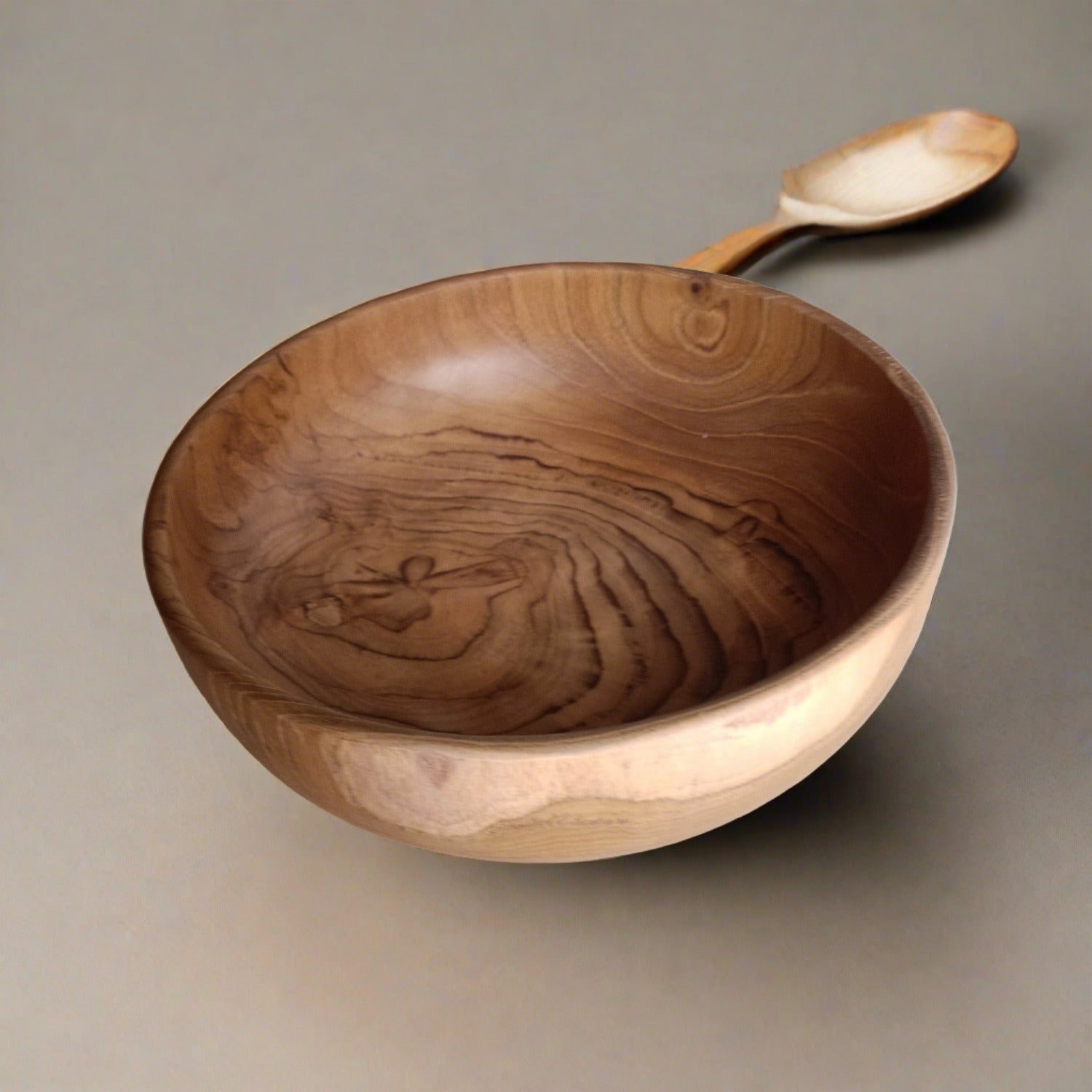 Teak Salad and server bowl