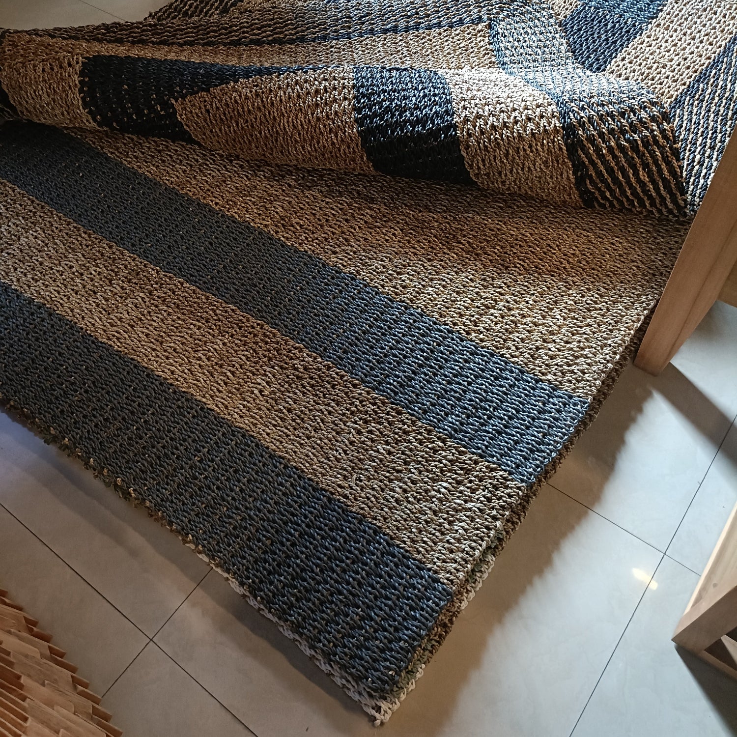 Natural Woven Carpet — Living Room 160×240cm