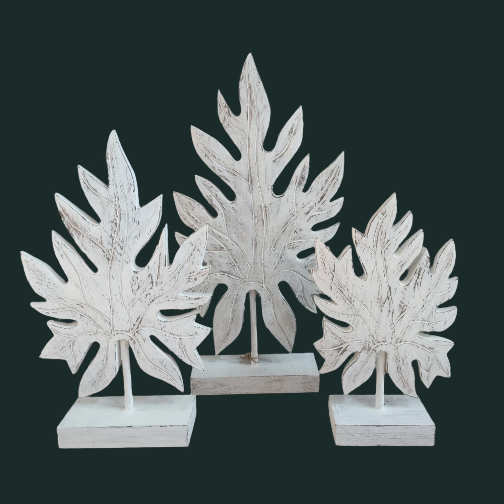 Decorative Papaya Leaf Decoration