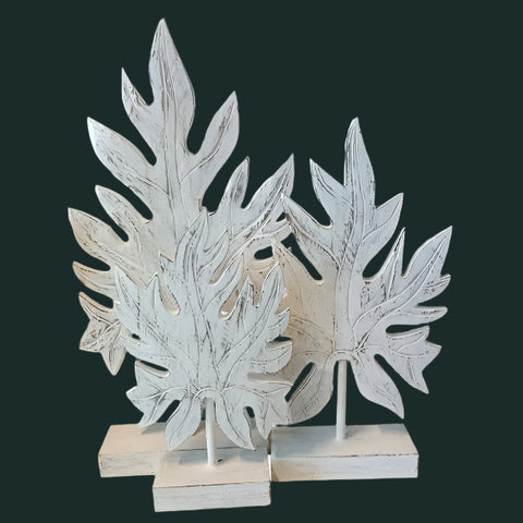 Decorative Papaya Leaf Decoration