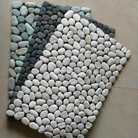 Doormat  / Mosaic Pebbles.