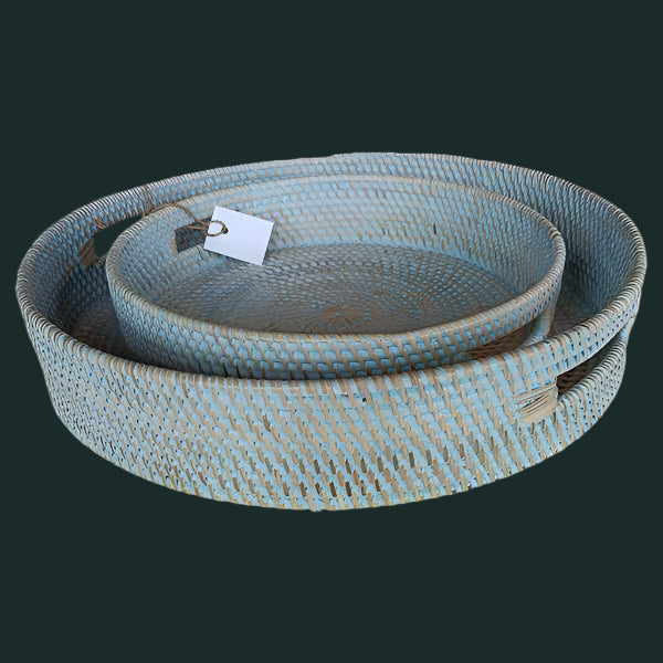 Drinks serving tray in Blue wash color.