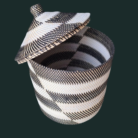 Laundry Hamper Basket- With Lid
