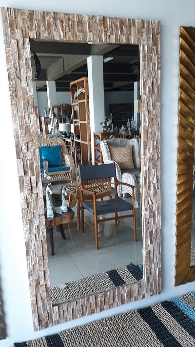 Mirror Frame-Edged Design Phuket Vlla