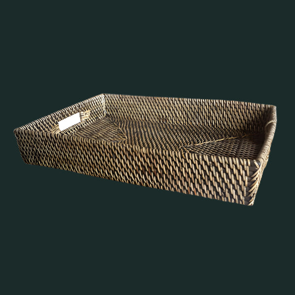 Serving tray with handle