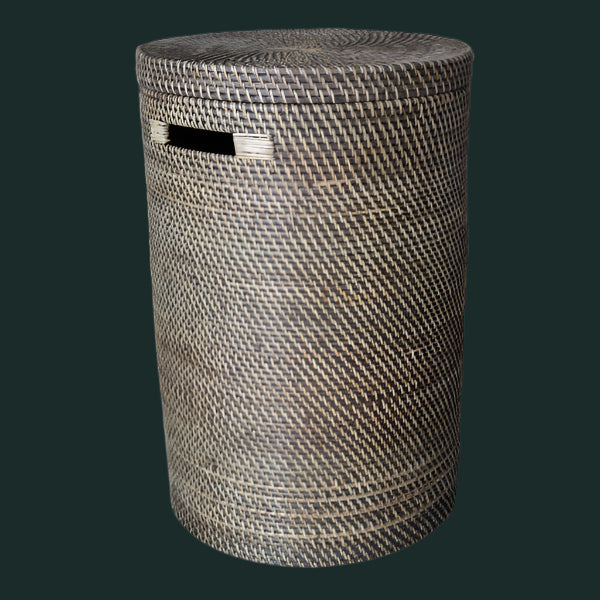 laundry basket black.